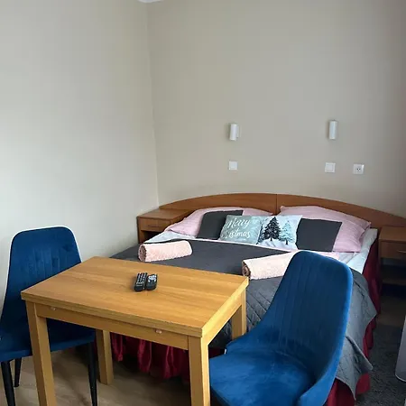 Δωμάτια σε οικογενειακή κατοικία Victoria Karpacz